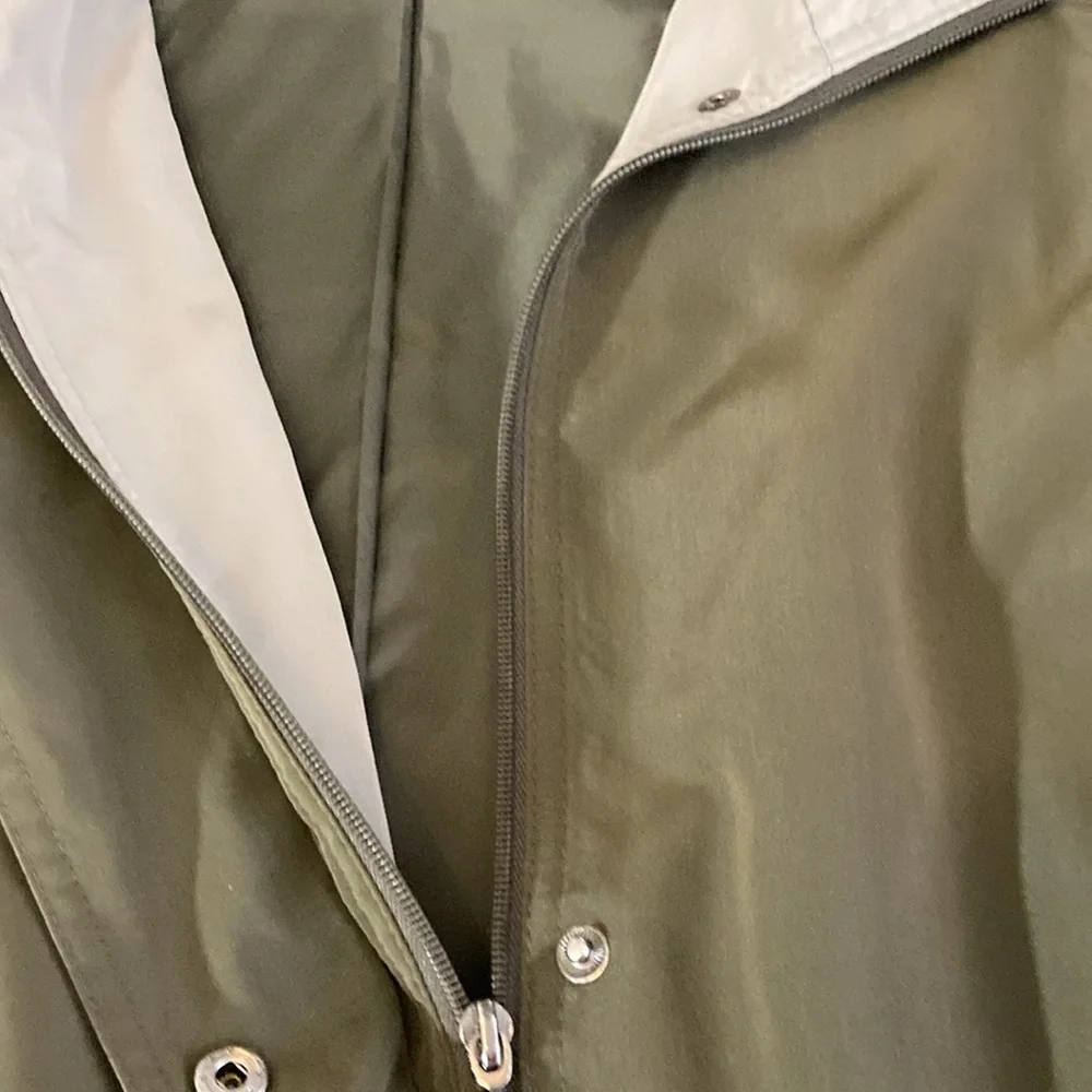 Gallery Coat Women Size 1X Green Zipper & Snap Front Snap Cuffs